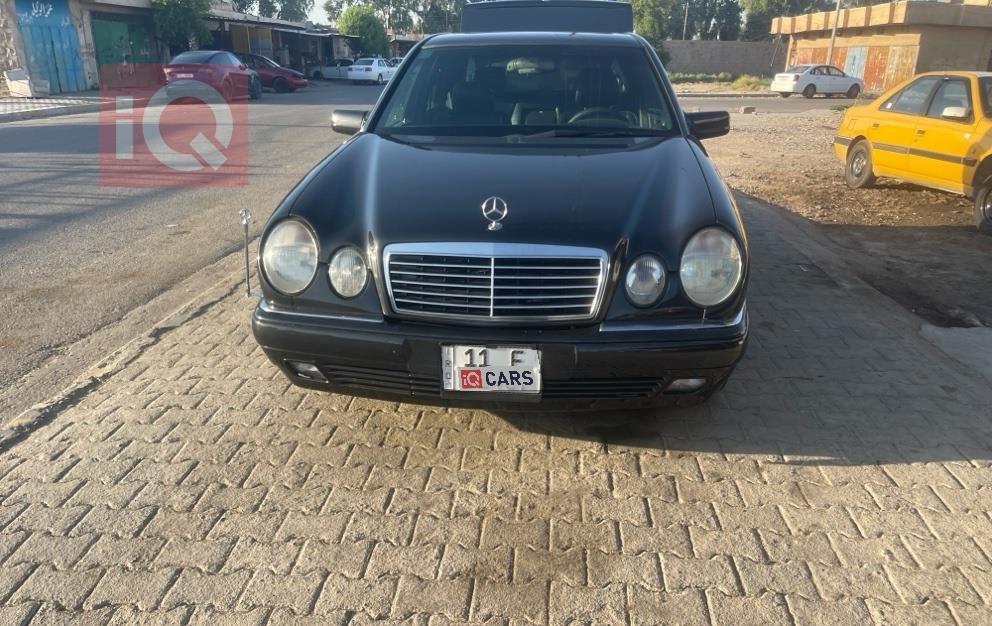 مرسيدس بنز E-Class